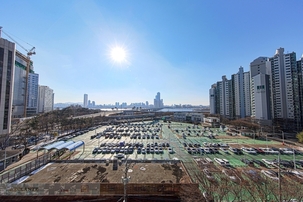 마포구민 품으로 돌아온 마포유수지 공영주차장 무료 개방 중