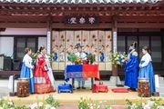 '가심비 웨딩' 찾는 MZ에게…관악구, 이색 '전통 혼례식' 추천